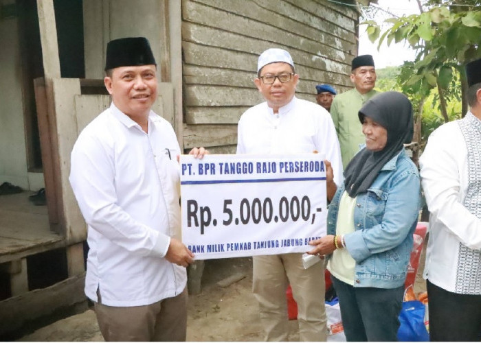 Safari Ramadan di Pematang Tembesu, Wabup Katamso Pererat Silaturahmi dan Salurkan Bantuan 