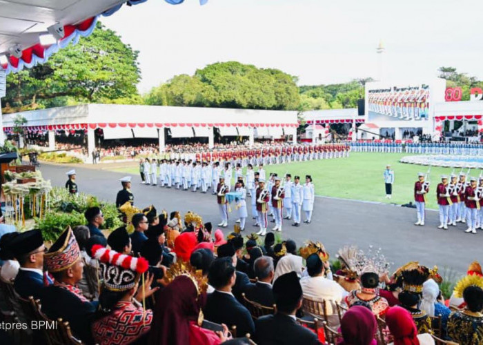 Menteri Nusron dan Wamen Ossy Ikuti Seluruh Rangkaian Upacara Peringatan Hari Kemerdekaan ke-80 RI