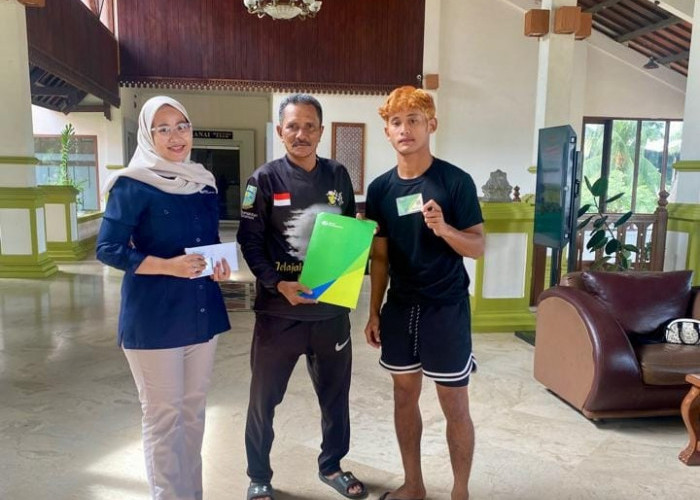 Aman Saat Bertanding, Atlet Sepak Bola Gubernur Cup Kota Jambi Dicover BPJS Ketenagakerjaan