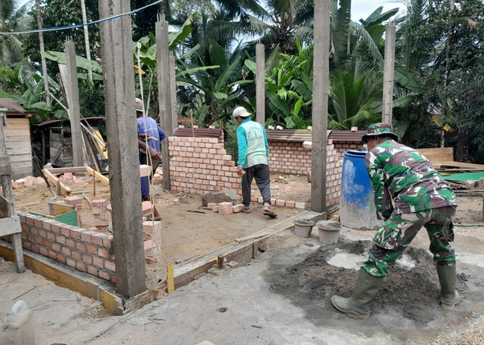 Hari Pertama dan Kedua Puasa, Satgas TMMD Ke 127 Kodim 0415/Jambi Bantu Bangun RLTH di Desa Petajen