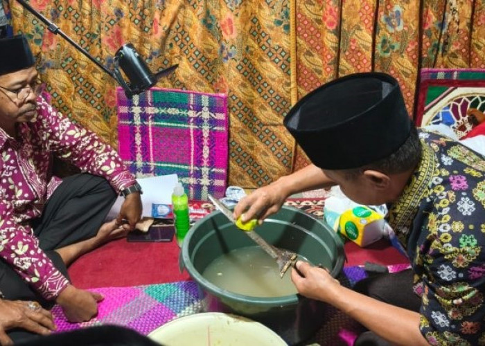 Penurunan Pusaka Warnai Awal Kenduri Sko Enam Luhah di Rio Jayo