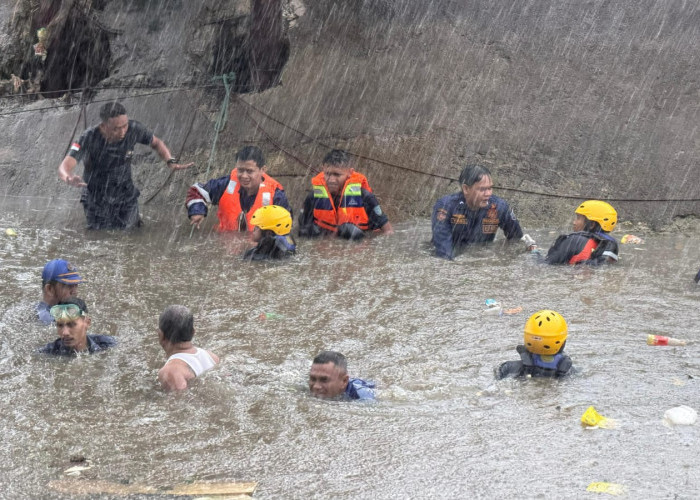 Jasad Bocah SD yang Tenggelam di Sungai Ditemukan Warga