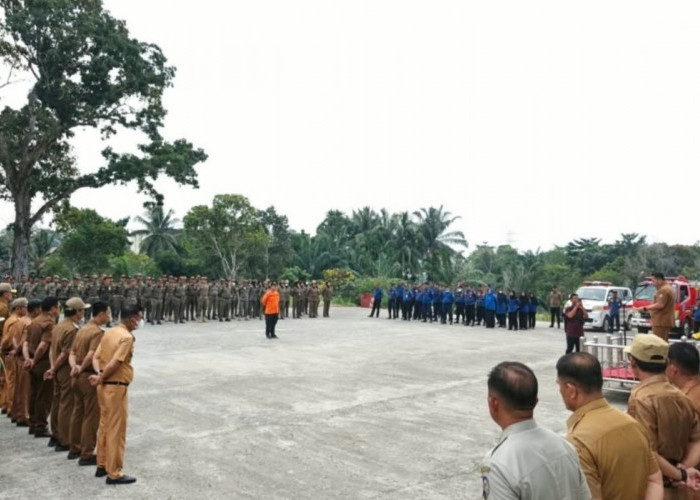 Bupati M Syukur Pimpin Apel Siaga Karhutla: Jangan Biarkan Satu Hektar Pun Hutan Kita Hangus