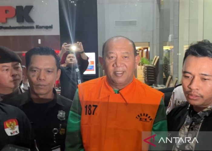 KPK Endus Bupati Langkat Terima Rp3,5 M dari Setoran Kepsek hingga Proyek Baju SD