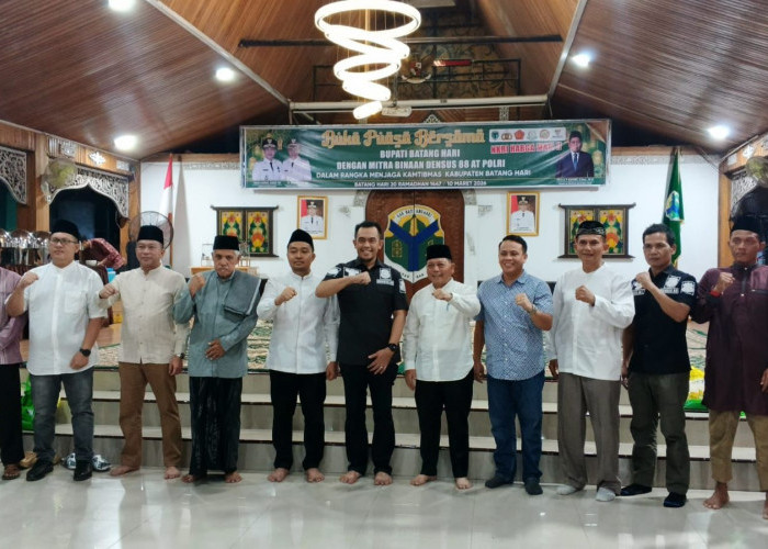 Penuh Kehangatan, Pemkab Batang Hari Buka Puasa Bersama Mitra Binaan Densus 88 AT Polri
