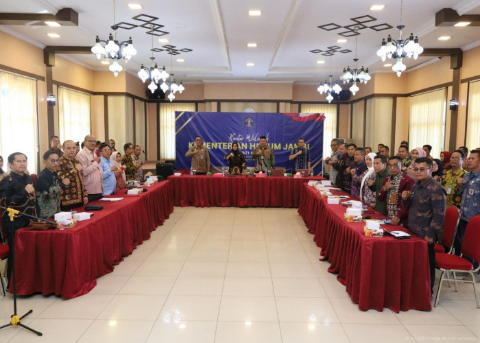 Gandeng Kesbangpol, Kanwil Kemenkum Jambi Sosialisasikan Layanan Partai Politik se-Provinsi Jambi