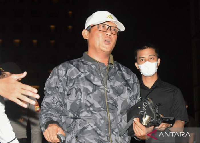 Hari Ini, KPK Umumkan Status Bupati Lampung Tengah Ardito Wijaya