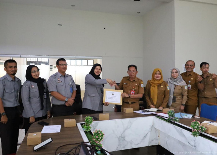 Kanwil Kemenkum Jambi Harmonisasikan Ranperwal Peta Jalan Pembangunan Kependudukan Kota Jambi Tahun 2025–2029