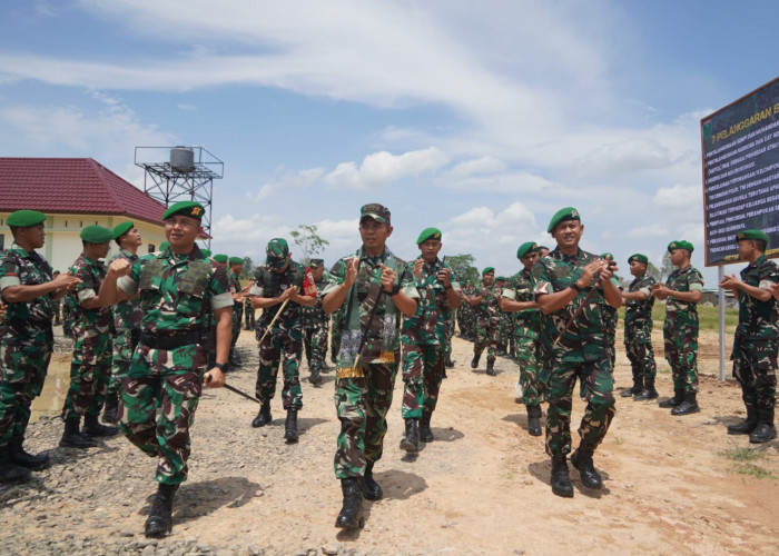 Danrem 042/Gapu Tinjau Yonif TP 844/Ksatria Batanghari & Kompi Senapan B Yonif 142/Ksatria Jaya Kabupaten Tebo