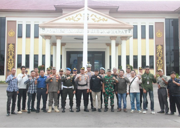 Wakili Bupati, Asisten Pemerintahan dan Kesra Hadiri Apel Gelar Pasukan Operasi Keselamatan 2026