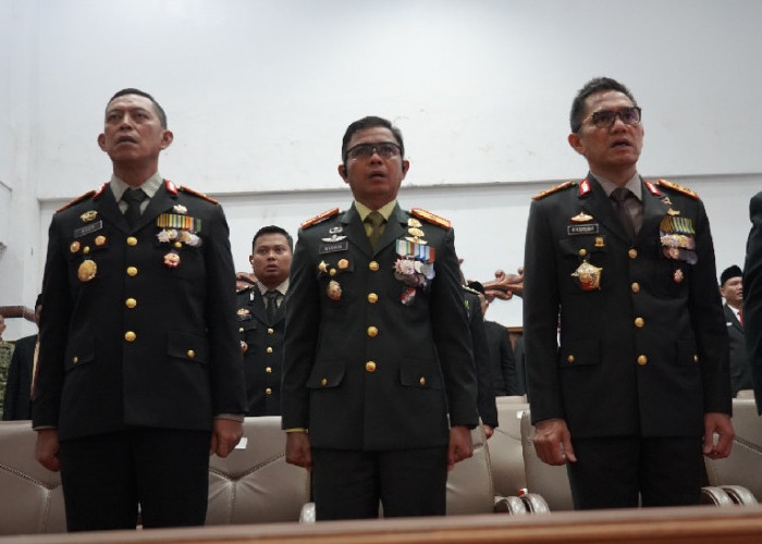 Danrem 042/Gapu Hadiri Rapat Paripurna DPRD Provinsi Jambi Simak Pidato Kenegaraan Presiden RI