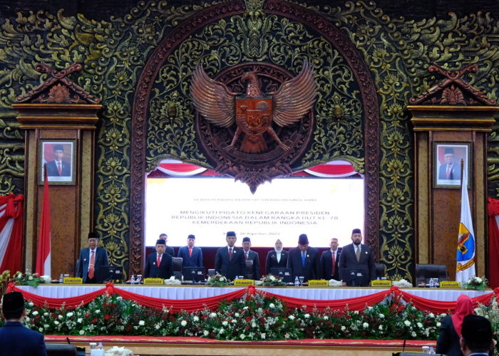 Gubernur Al Haris Ikuti Pidato Kenegaraan Presiden Republik Indonesia dalam Rangka HUT RI Ke-78