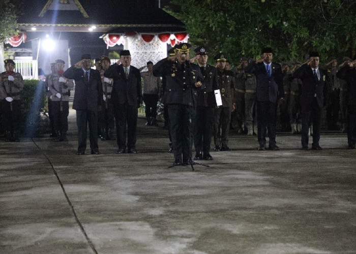 Tanjab Barat Kenang Jasa 136 Pahlawan Lewat Apel Kehormatan dan Renungan Suci