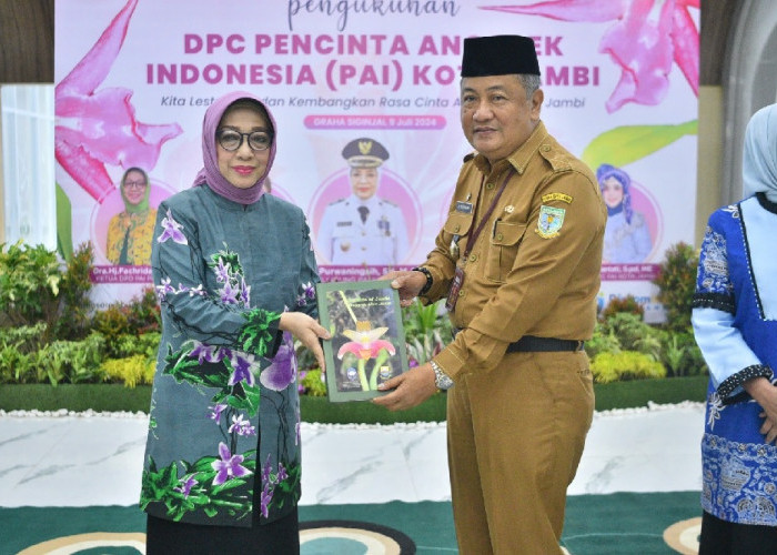 Sekda A Ridwan Apresiasi Pengukuhan DPC Pecinta Anggrek Indonesia Kota Jambi