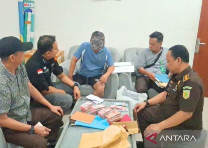 Geledah Rumah Oknum ASN KSOP, Kejati Sumsel Sita Harley hingga Emas 275 Gram