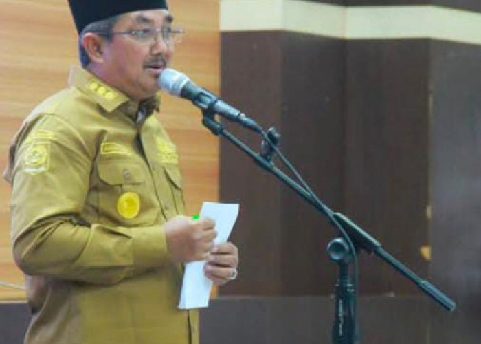 Bupati Tanjab Barat Hadiri Pelantikan ASKAB PSSI 2024–2028, Tegaskan Komitmen Majukan Sepak Bola Daerah