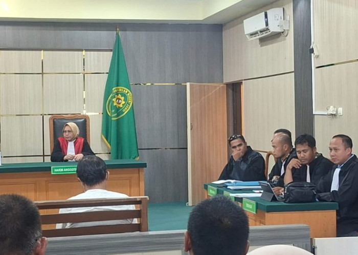 Sidang Korupsi PDAM Tirta Mayang, Terdakwa Minta Dakwaan Jaksa Dibatalkan