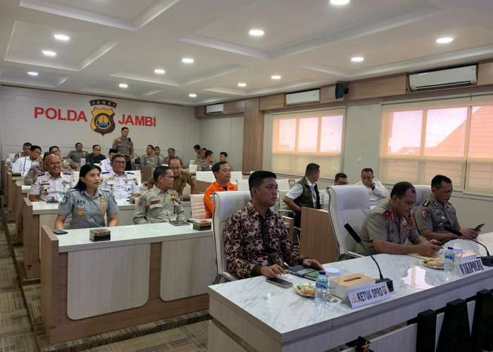 Kakanwil Jasa Raharja Jambi Hadiri Rapat FKLL PAM Natal 2025 dan Tahun Baru 2026