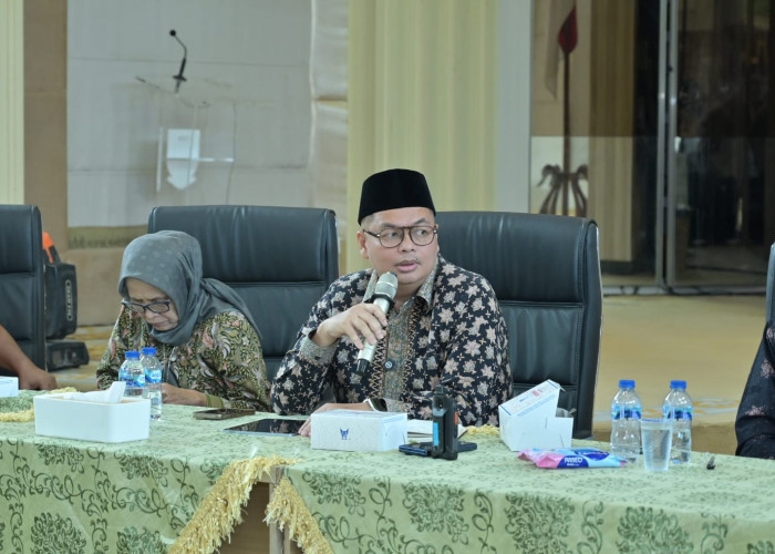Ketua DPRD Kota Jambi Soroti Kinerja DLH Dalam Mendukung Program Wali Kota Terkait Sampah 