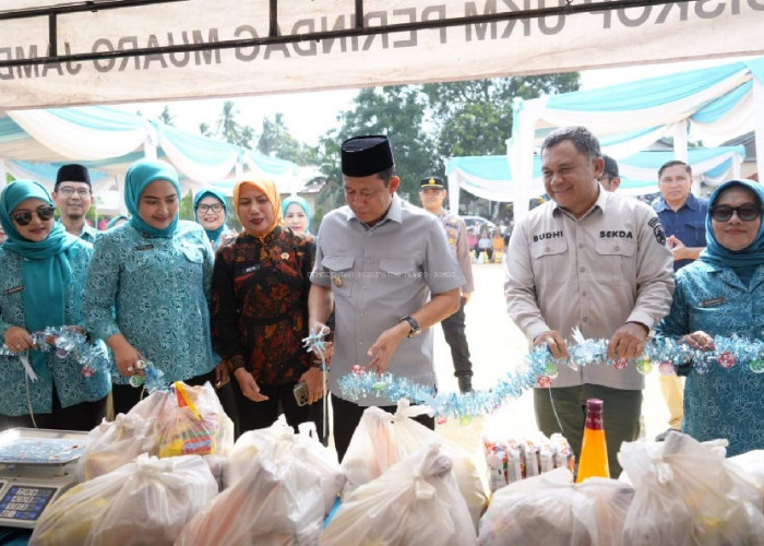 Bupati Muaro Jambi BBS Didampingi Ketua TP PKK Buka Gebyar Ramadan di Jaluko
