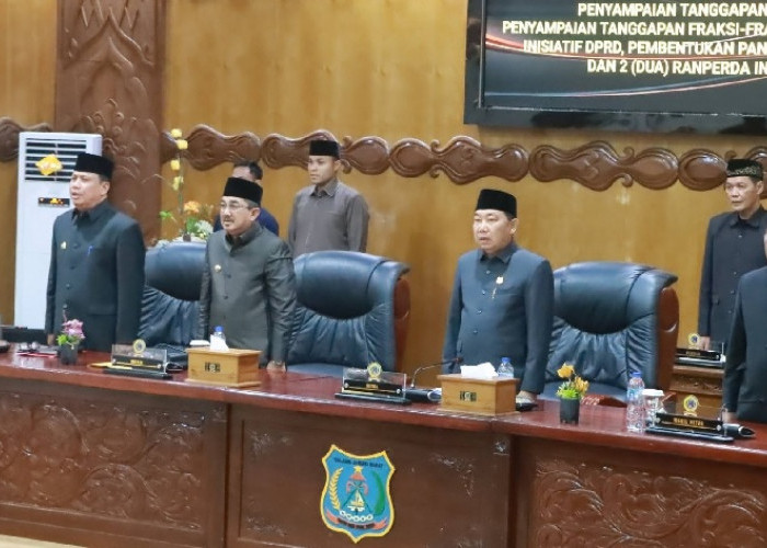 Paripurna III DPRD Tanjab Barat, Bupati Anwar Sadat Apresiasi Sinergi Fraksi dalam Pembahasan Ranperda