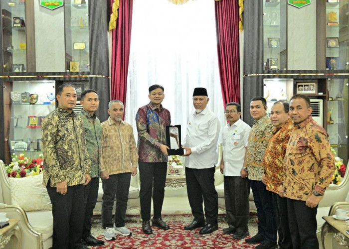 Audiensi dengan Pemprov Sumbar, PTPN IV PalmCo Tekankan Pentingnya Harmonisasi Operasional Kebun