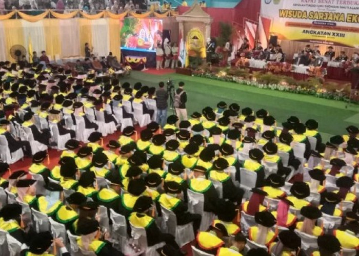 STIE Sakti Alam Kerinci Wisuda 313 Sarjana Ekonomi Angkatan XXII