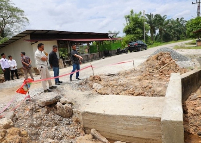 PTPN IV PalmCo Tuntaskan Persoalan Banjir dan Dongkrak Ekonomi Warga di Desa Benteng Hulu Siak