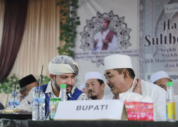 Bupati Anwar Sadat Hadiri Peringatan Haul Ulama dan HUT Ponpes Sa’adatul Abadiyah Kuala Tungkal