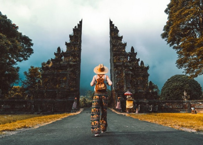 Tol Probowangi Selesai, Warga Solo Ngga Perlu Beli Tiket Mahal untuk Makan Malam di Jimbaran-Bali