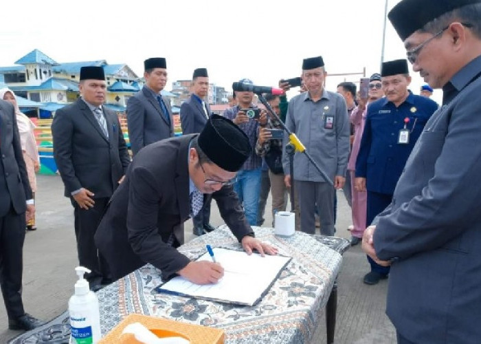 Bupati Anwar Sadat Lantik 9 Pejabat Eselon II Pimpinan Tinggi Pratama di Lingkungan Pemkab Tanjabbar