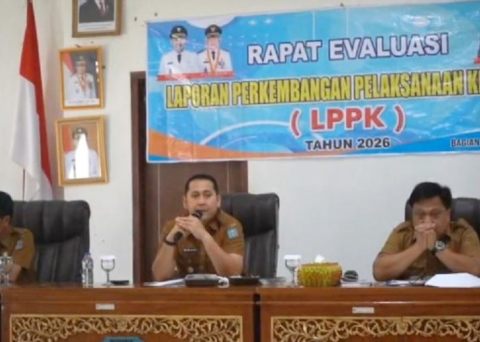 Bupati M Syukur Semprot OPD, Rapat Diwakilkan, Serapan Anggaran Masih Minim