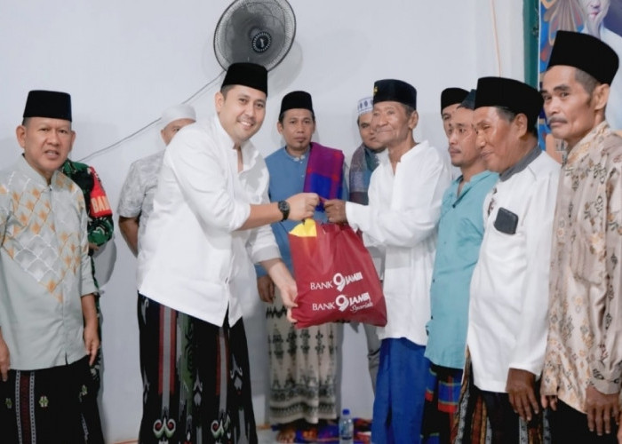 Boyong Seluruh OPD, Bupati M. Syukur Bermalam di Tabir Timur