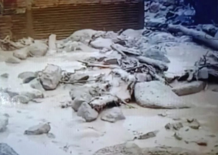 Banjir Bandang Kembali Landa Tanjung Raya Agam Kamis Siang