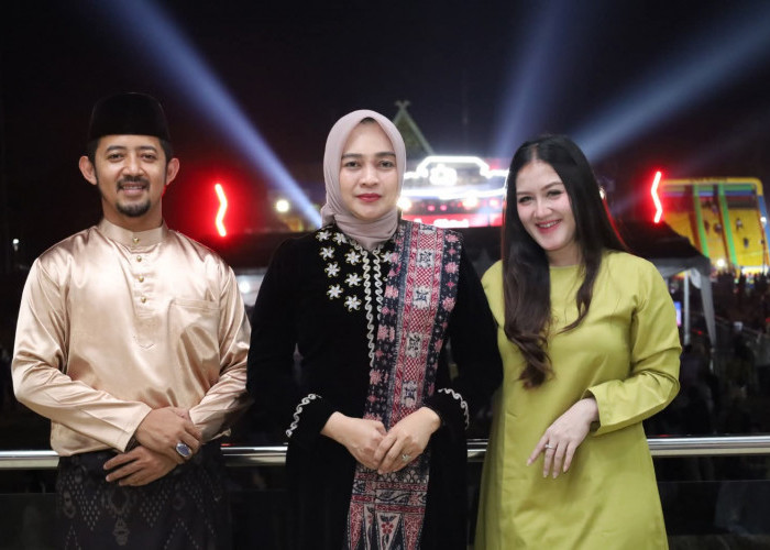 Dukung Penguatan Budaya dan Ekonomi Kreatif, Kadiv Yankum Kanwil Kemenkum Jambi Hadiri Pembukaan Festival