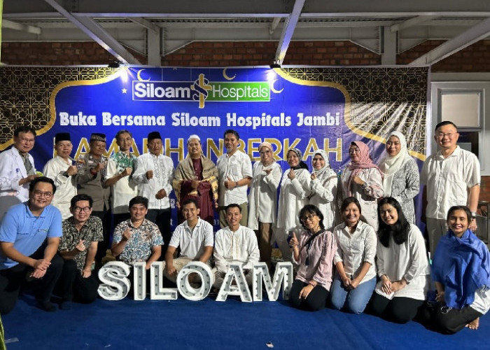 Jalin Silahturahmi Antar Karyawan, Siloam Hospitals Jambi Gelar Buka Bersama