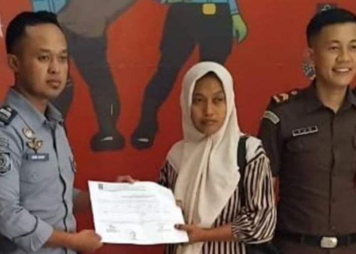 Kronologi Guru Masuk Bui Usai Dituduh Pukul Murid yang Ternyata Anak Polisi