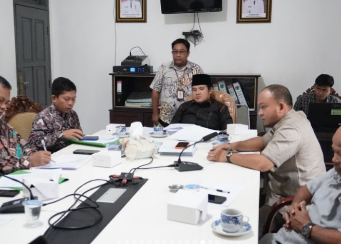  Evaluasi LKPJ TA 2025 DPRD Batang Hari Gelar Rapat Dengar Pendapat