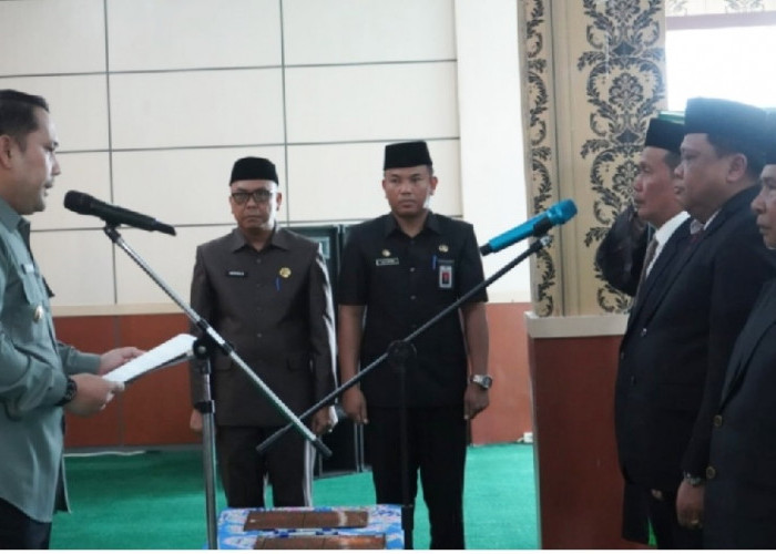 Bupati M. Syukur Lantik Dewan Pengawas RSUD Kol. Abundjani, Berikut Nama-Namanya