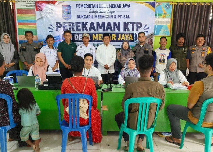 PT SAL Bersama Dukcapil Fasilitasi Perekaman KTP dan Layanan Kesehatan Suku Anak Dalam   