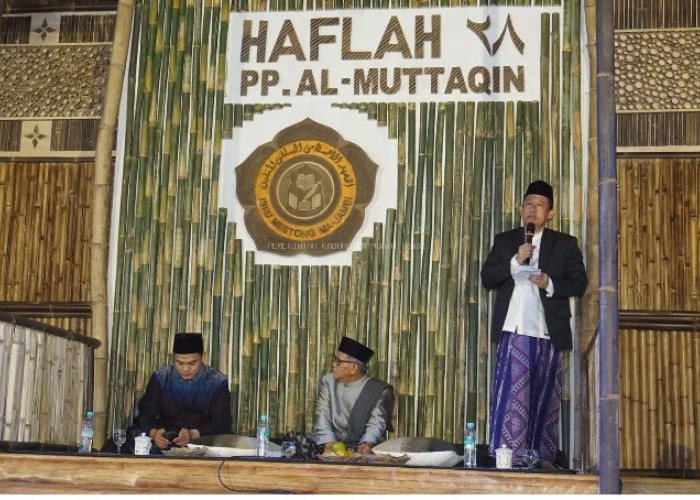 Bupati Muaro Jambi Hadiri Peringatan Haflah ke-28 Pondok Pesantren Al Muttaqin