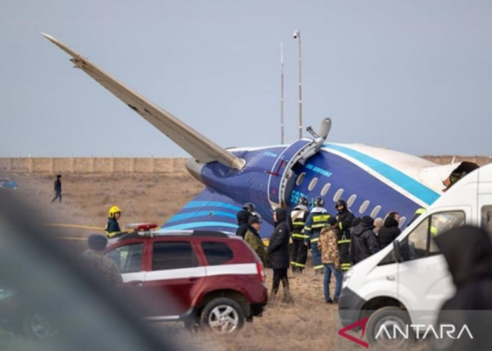 Pesawat Azerbaijan Airlines Jatuh Presiden Rusia Minta Maaf