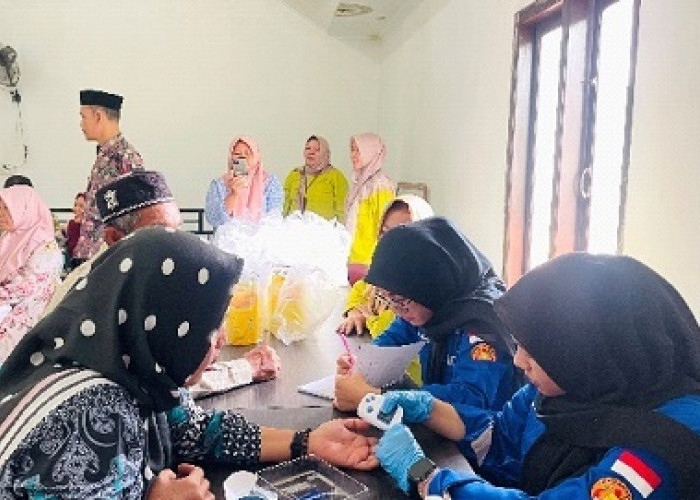 Pengabmas Dosen Poltekkes Kemenkes Jambi di Desa Pudak
