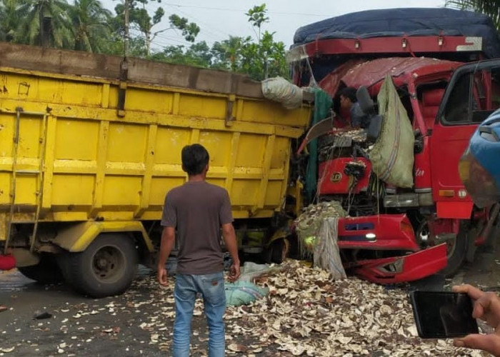 Tabrakan Beruntun di Mestong, Dua Korban Tewas di TKP