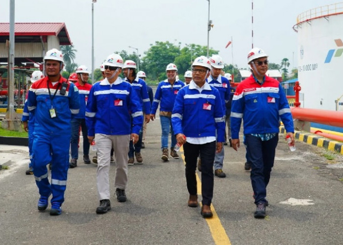 Menjelang Tahun Baru 2024, BPH Migas Sidak Pasokan BBM di Cikampek dan Cirebon