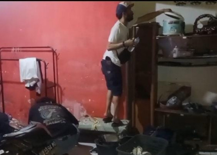 Polsek Kota Baru Gerebek Rumah yang Diduga Dijadikan Basecamp Narkoba 