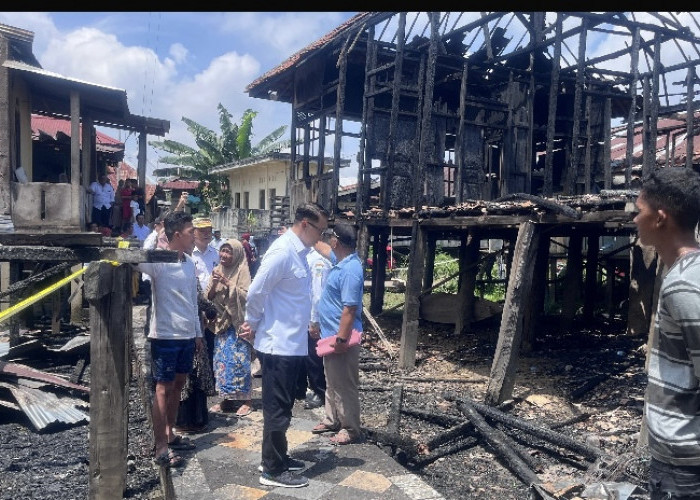 Prihatin Dengan Peristiwa Kebakaran di Arab Melayu, Fasha Beri Tali Asih Untuk Korban