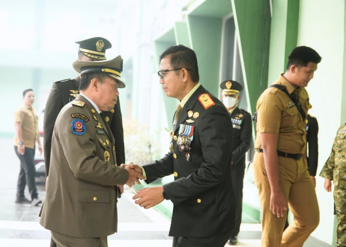 Gubernur Al Haris Apresiasi Kinerja dan Dedikasi TNI Berjuang Bagi Negara