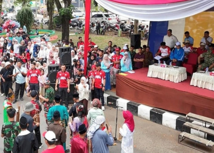 Lautan Manusia Padati Kota Bangko, 10 Ribu Pelajar Merangin Ikuti Pawai Kemerdekaan