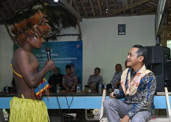 Wamendikdasmen Mendorong SMK Bakti Karya Pangandaran Jadi Laboratorium Perdamaian